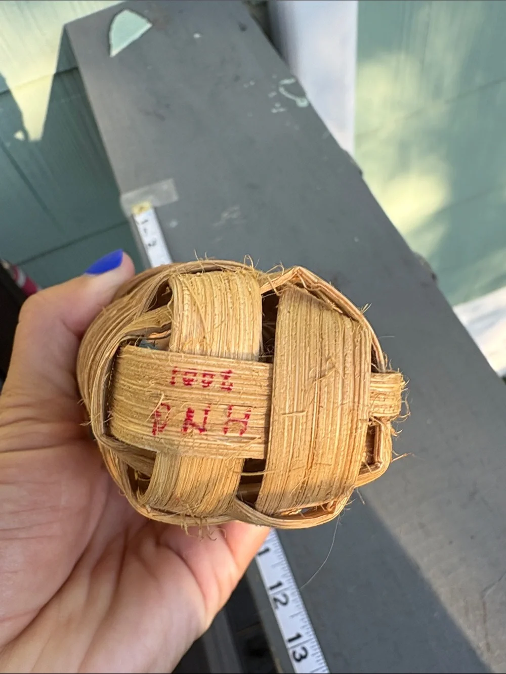 Woven Straw Wall Pocket Basket